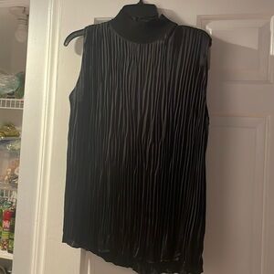Vince Sleeveless Mock Neck Shell With Knit Neck and Back Zipper